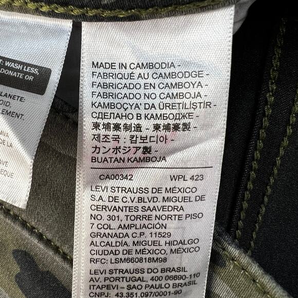 Levi's Camo Pants Women's 29x30 (8) Olive Green Camo Skinny Jeans - Picture 5 of 12